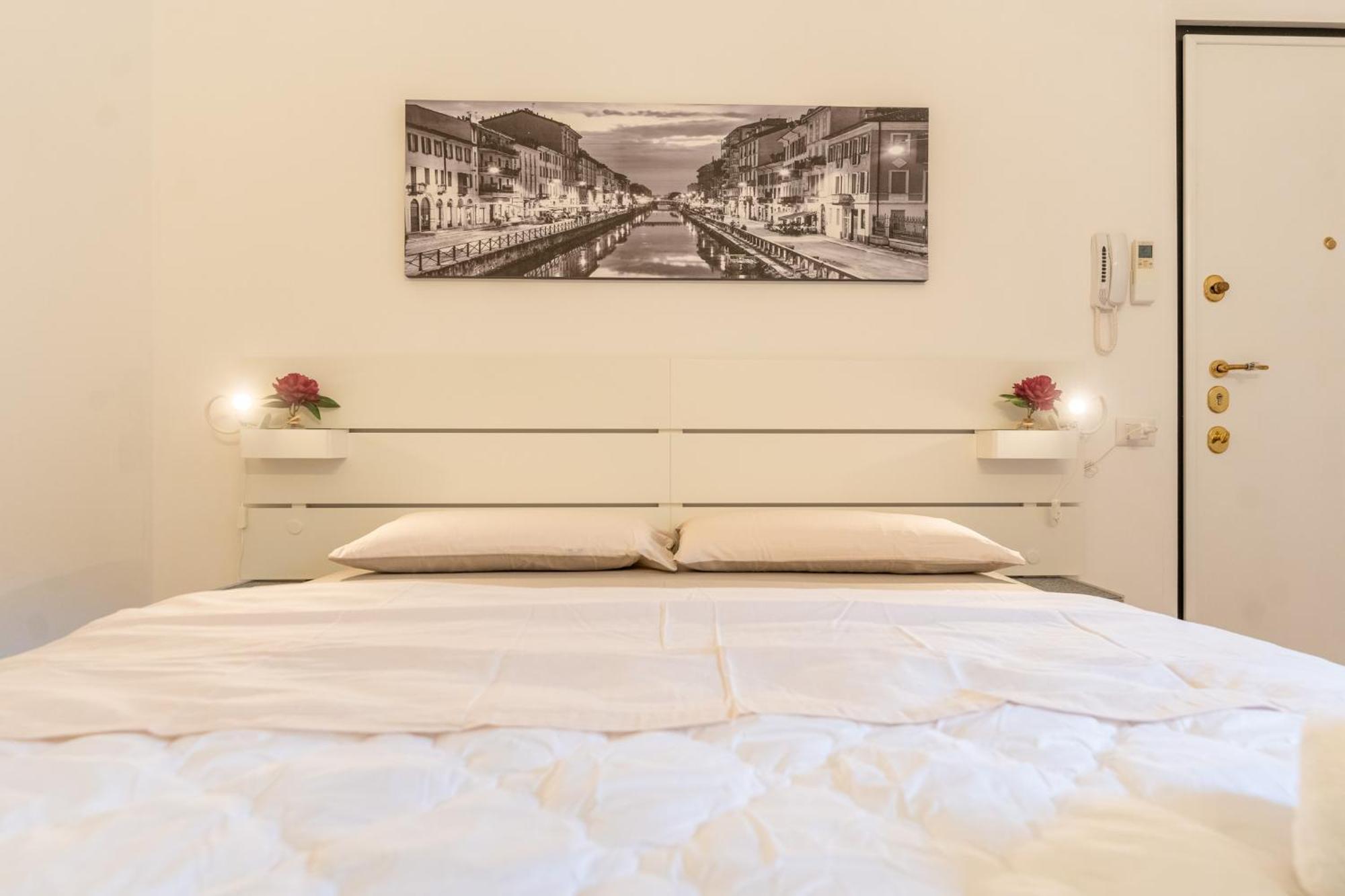 Ap12 Grazioso Appartamento In Centro Milan Exterior photo